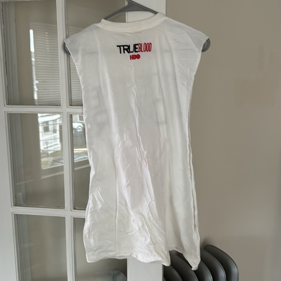 True Blood Bite The Power Tank - Picture 2 of 2